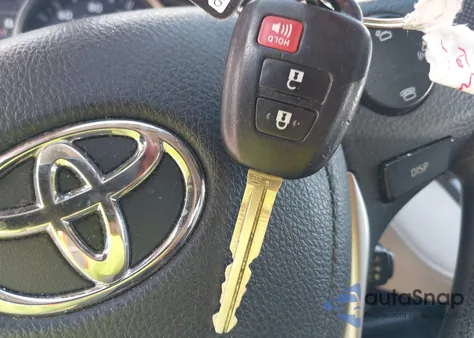 2015 Toyota Rav4 Xle from USA, damaged, VIN 2T3RFREV0FW294048